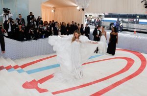 Gisele Bundchen marries Joaquim Valente 3 years after Tom Brady split