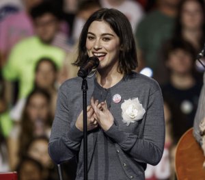 Gracie Abrams, Taylor Swift's mom to appear in Swift docuseries