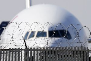 Homeland Security signs deal to buy 6 planes for deportations