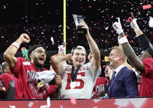 Indiana quarterback Fernando Mendoza wins the Heisman Trophy