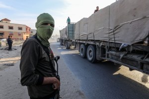 Israel: Gaza crossing to open but only for Palestinians to leave