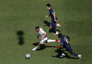 Kylian Mbappe included on Real Madrid roster for Man City UCL clash