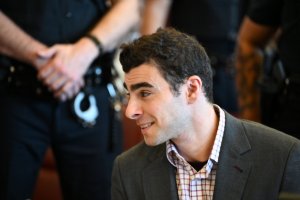 Police, jail officers testify at Luigi Mangione evidence hearing