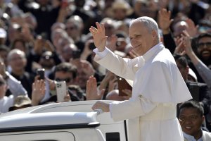 Pope Leo XIV taps Illinois bishop to lead New York's archdiocese