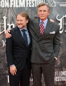 'Sesame Street' parodies 'Knives Out' in 'Forks Out' short