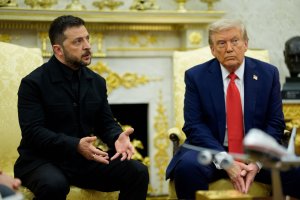 Ukraine's Zelensky meets with Trump at Mar-a-Lago