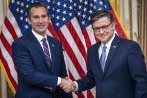 Van Epps sworn in 2 days after winning Tennessee special election