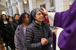 Vatican commission votes against allowing women to be deacons