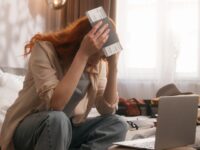 Scam Alert: Crooks Target Holiday Travelers with Convincing AI Con Jobs