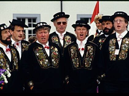 Jodlerclub Engelberg am 44. Zentralschweizerisches Jodlerfest 1991 (Photo by Bruno Torrice