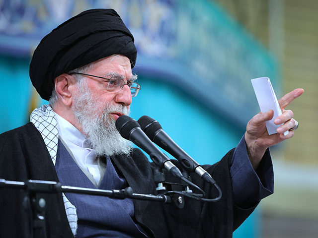 Title: Iran Protests Image ID: 26018556066759 Article: In this photo released by an offici