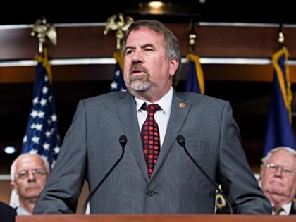 UNITED STATES - JUNE 26: Rep. Doug LaMalfa, R-Calif., joins House Republicans to speak dur