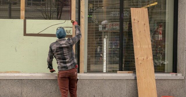 ‘Duck Dynasty’ Stars Say Seattle, San Francisco ‘Unlivable’ Trash Heaps Due to Woke Leadership — ‘A Whole Lot Like Hell’