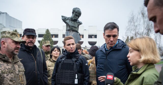 Socialist Spanish PM Sanchéz Calls for Creation of ‘European Armed Forces’ over Trump’s Greenland Threats