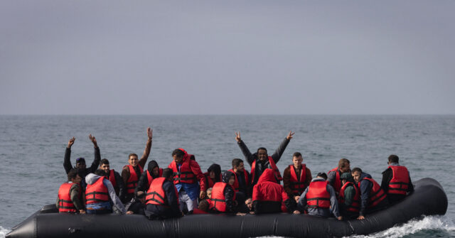 UK Asylum Seekers to Be Given Taxpayer-Funded Personal Therapists: Report