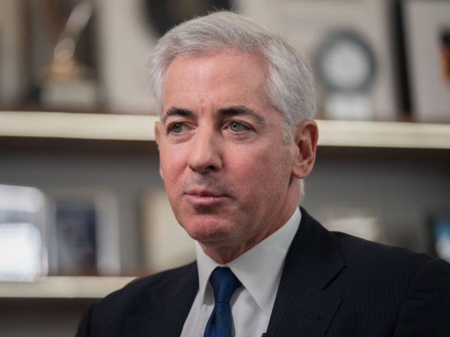 Billionaire Bill Ackman Donates $10K to ICE Officer Who Fatally Shot Woman in Minneapolis