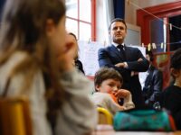 Macron Calls for Fast-Track Social Media Ban for Children Under 15