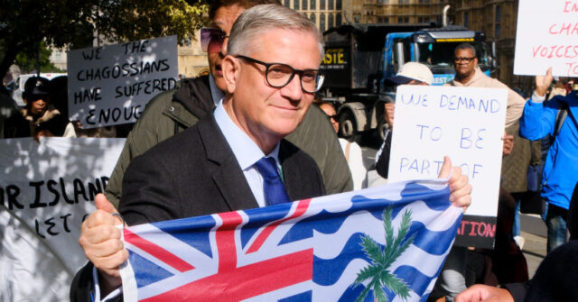 Thatcherite Stalwart Rosindell Defects to Farage's Reform