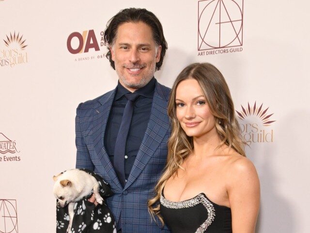 GettyImages-2199920916 (L-R) Joe Manganiello and Caitlin O'Connor attend the Art Directors Guild's 29th annual Ex