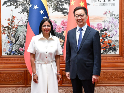 Chinese Vice President Han Zheng meets with Venezuelan Vice President Delcy Rodriguez in B