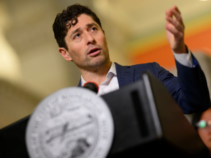 MINNEAPOLIS, MN. - JANUARY 2026: Minneapolis Mayor Jacob Frey speaks to the media Friday,