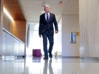 Fed Holds Rates Steady as Unemployment Stabilizes