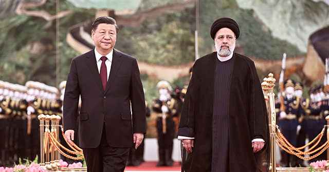 Reports: China Expected to Replace Venezuelan Oil with Iranian Crude