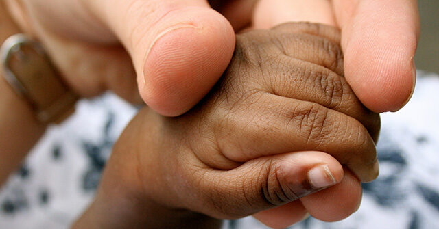 VIDEO -- Lawsuit: Florida Couple Claims IVF Clinic Error Led to Birth of Their Non-Biological Baby