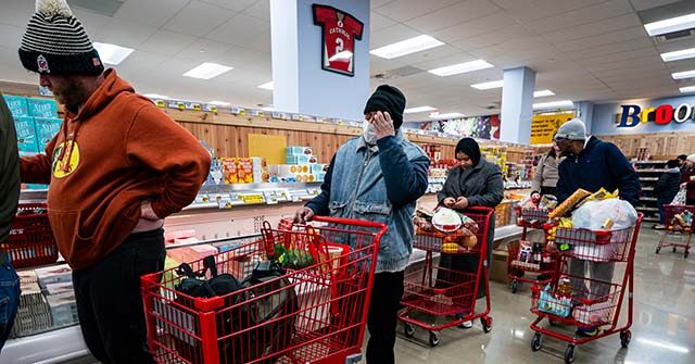 Snow, Ice, and Fear Rolling In with This Weekend’s ‘Potentially Historic’ Winter Storm