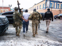 Trump Officials Descend on Minneapolis in Migration and Somali Fraud Crackdown