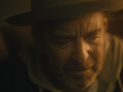 Singer/Songwriter Jon Kahn. (Courtesy of Jon Kahn Music)