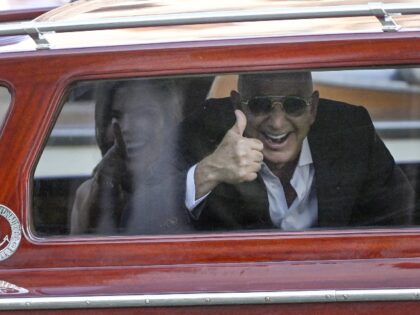 Prime Pink Slips: Amazon to Cut 16,000 Corporate Jobs