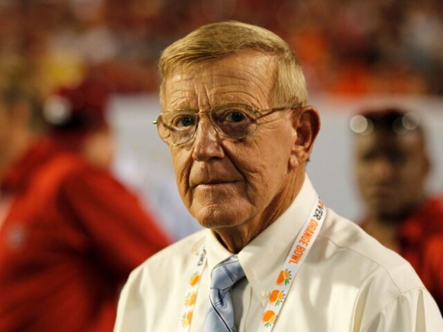 Joel Auerbach_Getty Images MIAMI, FL - JANUARY 3: Lou Holtz, former Notre Dame head coach and ESPN analyst watches ac