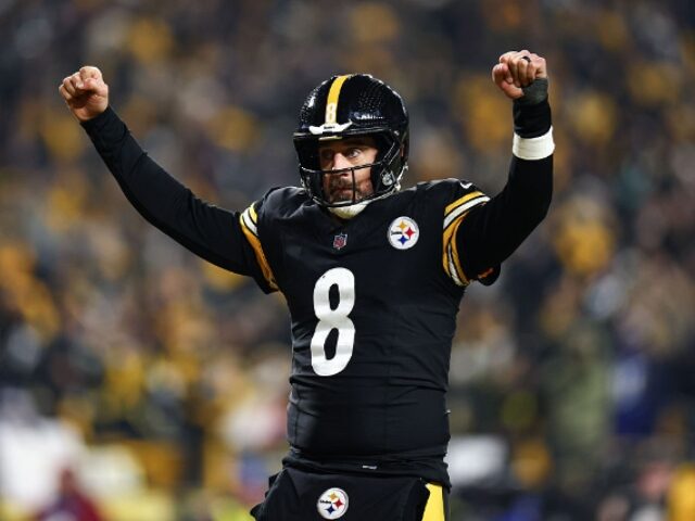 WATCH: Catholic Priest Blesses Steelers’ Field Before Thrilling Win Over Ravens