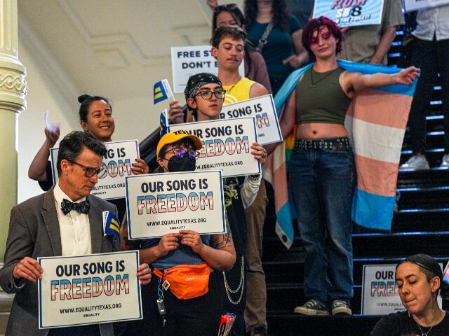 LGBT crazies protest in Texas