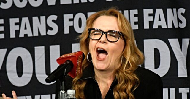 Actress Lea Thompson Is ‘F**king Pissed,’ Gets Choked up over Renee Good: ICE Agents ‘Shoot up People for No Reason’