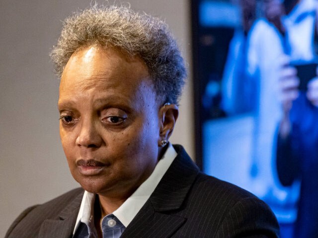Former Chicago Mayor Lori Lightfoot announces an independent commission to document and co