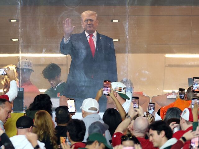 WATCH: Trump Cheered During National Anthem at College Football National Championship Game