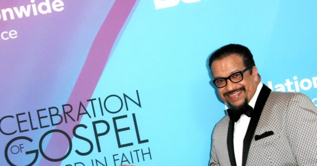 Richard Smallwood, Legendary Gospel Singer, Dies at 77