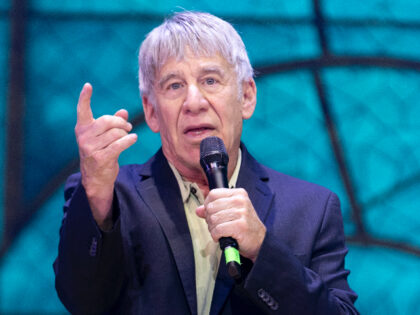 ‘Wicked’ Composer Stephen Schwart Boycotts Kennedy Center After Name Change, Calling It