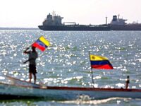Reports: U.S. Completes First $500 Million Venezuelan Oil Sale