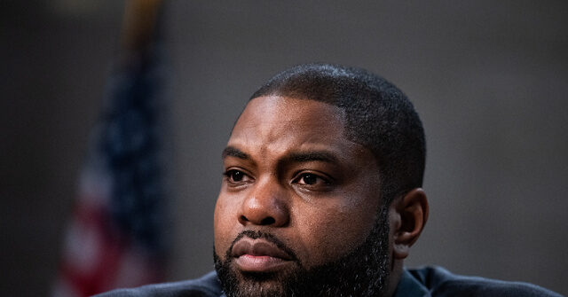 Exclusive: Sarah Huckabee Sanders Is First Sitting Governor to Endorse Byron Donalds for Florida Governor