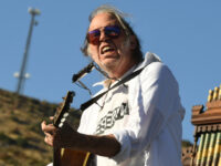 Neil Young Demands People ‘Rise Up’ amid Violent Attacks on ICE Agents: ‘Trump Is
