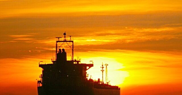 Trump Effect: Supertankers Sailing to Pick up Venezuelan Oil for China Turning Back