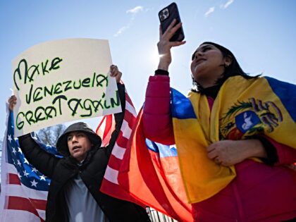 white house venezuela Supporters and activists backing US president Donald Trump gather outside the White House