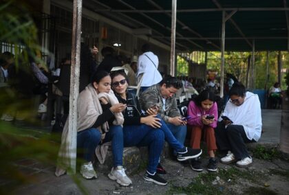 Relatives of inmates wait outside Venezuela's El Rodeo prison for their release