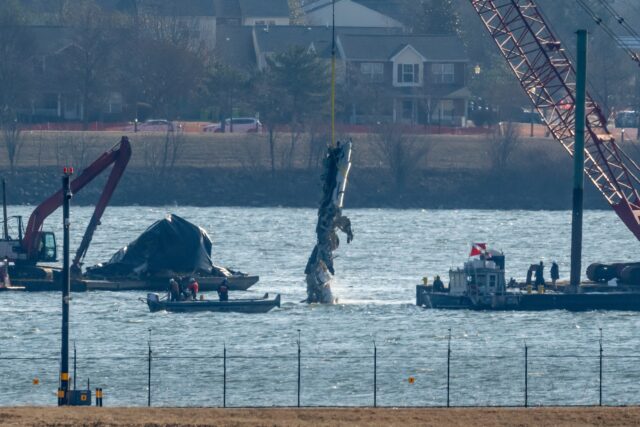 Washington Midair Collision Investigation The Associated Press