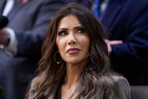 Appeals court: Noem unlawfully ended protections for Venezuela, Haiti