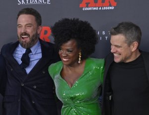 Ben Affleck, Matt Damon reunite in Netflix thriller 'The Rip'