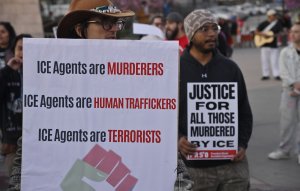 Border Patrol places agents who shot Alex Pretti on leave